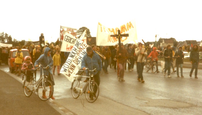 Demonstration gegen den THTR 1983 in Hamm-Uentrop